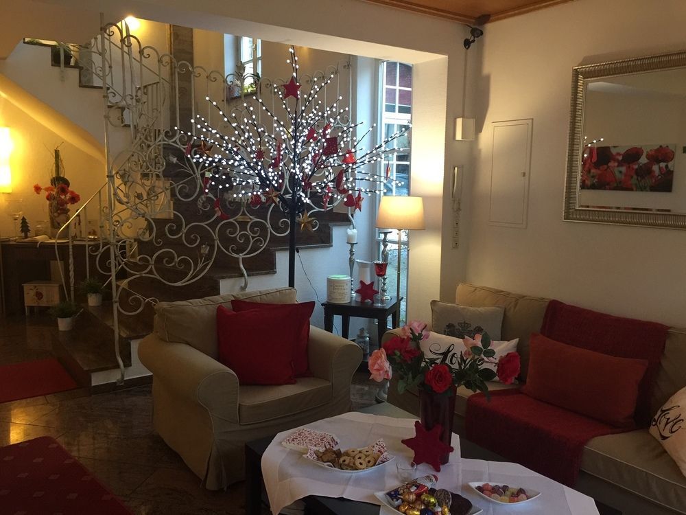 Landgasthof Und Hotel Weisser Loewe Eckental Exterior foto